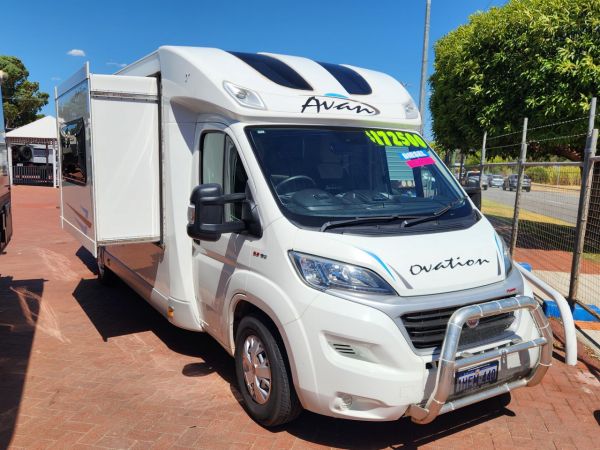 2018 best sale avan motorhomes