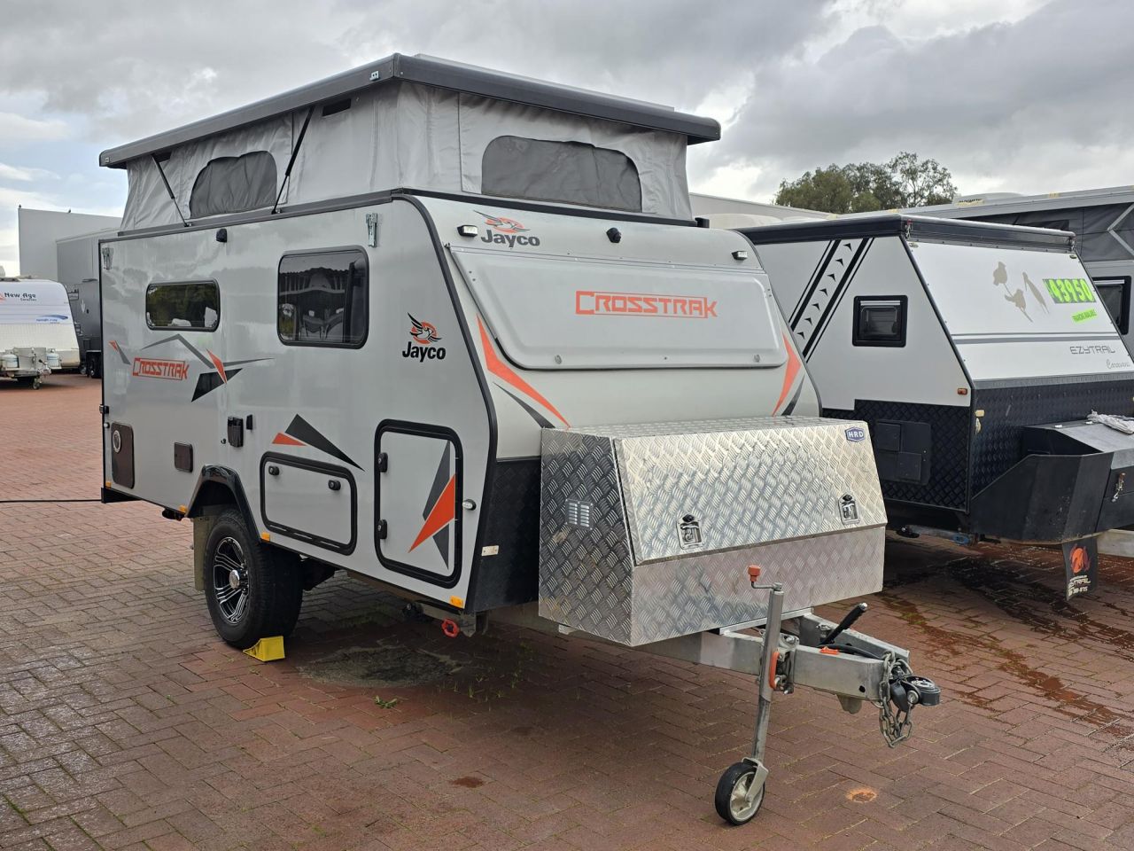 2020 Jayco Crosstrak 13.39-1 Hybrid Pop Top Caravan For Sale At $38,500 ...